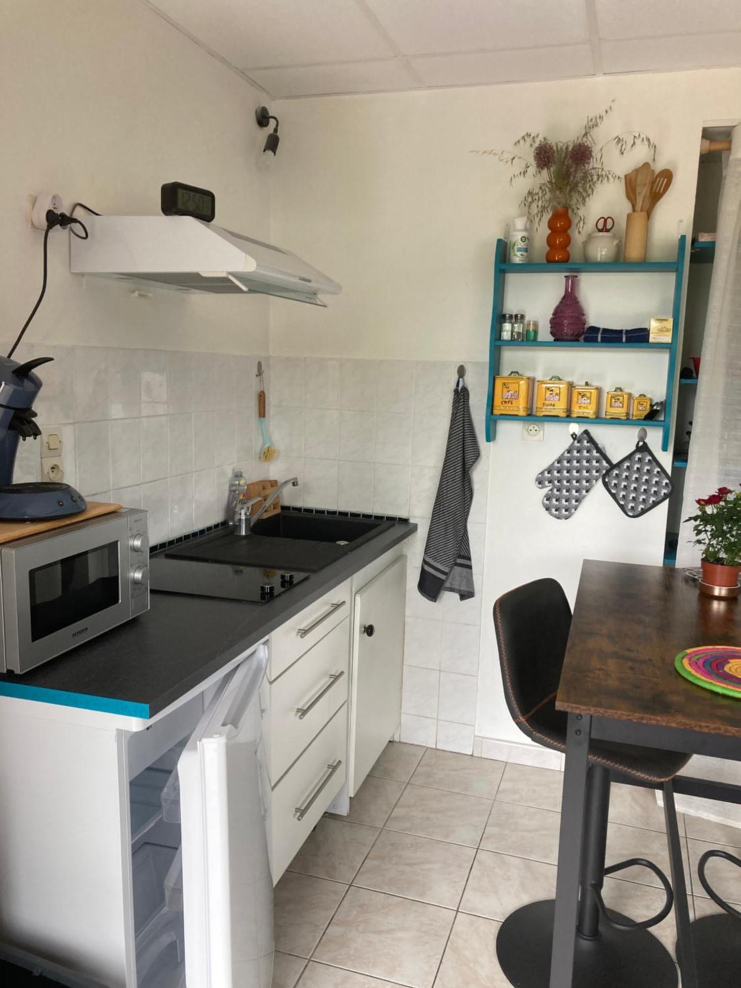 Chez Stella 1 Piece Canape Lit Deux Personnes, Cuisine, Sdb Separee Caylus Εξωτερικό φωτογραφία